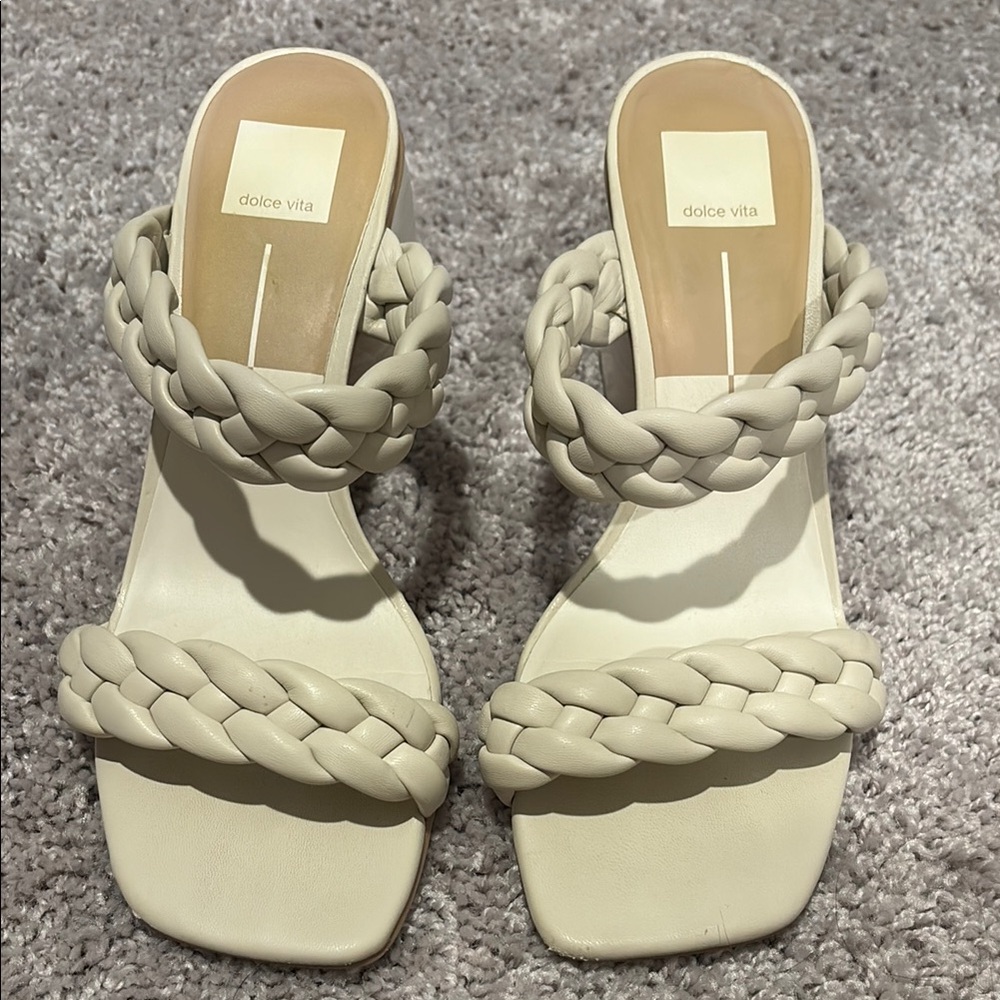 DOLCE VITA HEELS SIZE 8